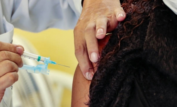 Itaperuna realiza Dia D da Multivacina��o neste s�bado para atualizar cadernetas de vacina��o