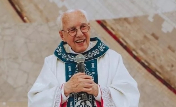 Monsenhor Jonas Abib, fundador da Canção Nova, morre aos 85 anos