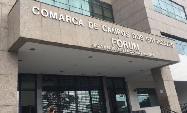 Pai  acusado de estuprar quatro filhas e agredir a esposa em Campos
