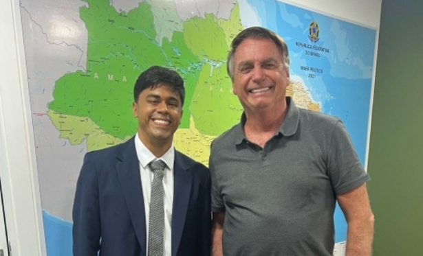 Vice-prefeito Jair Neto participa de encontro com ex-presidente Jair Bolsonaro