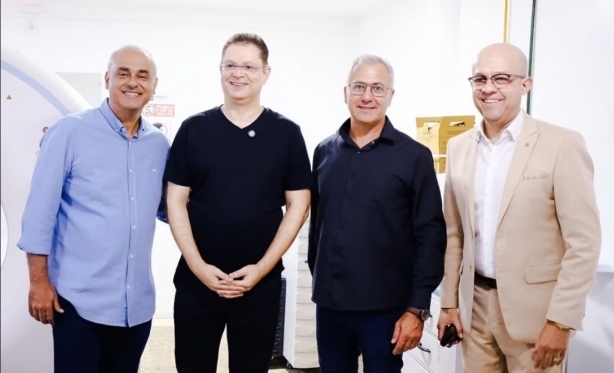 Deputados visitam Hospital São Vicente de Paulo em Bom Jesus do Itabapoana