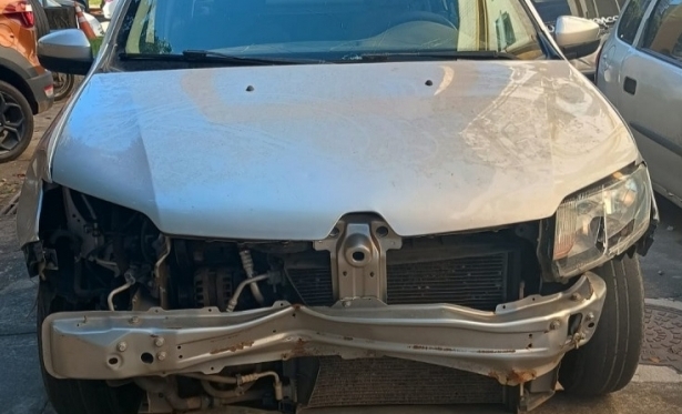 Polícia apreende carro usado em manobras perigosas em Itaperuna
