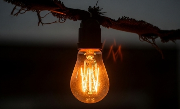 Oscilação de energia causa transtornos em Itaocara e Aperibé