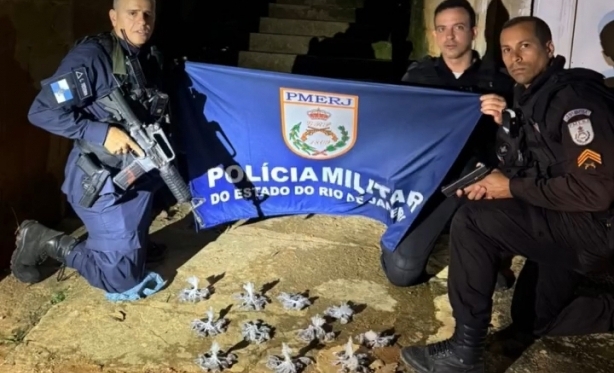 Polícia Militar apreende drogas em casa abandonada em Natividade