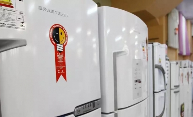 Enel promove troca de geladeiras em Miracema na prxima semana