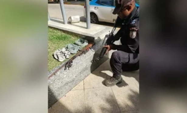Homem  detido com armas, cartuchos e plvora aps disparos de arma de fogo em Pdua