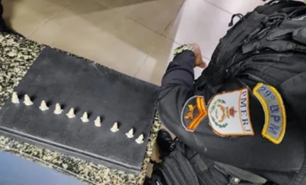 Passageiro de nibus  flagrado com droga na mochila em Bom Jesus do Itabapoana